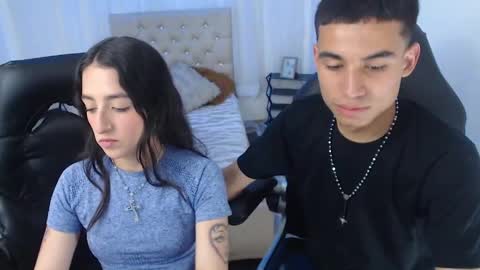 Danna-Josh  online show from April 25, 7:44 pm
