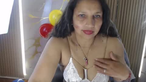 danna_sg online show from June 18, 4:46 am