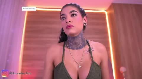 Danna Berlin  online show from June 3, 7:19 pm