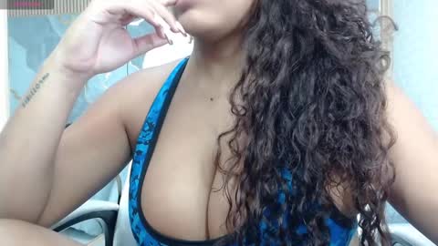 danna online show from February 26, 8:08 pm