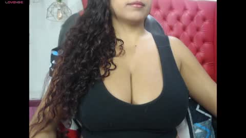 Snapshot of dannacoleman_ chatting on July 17, 8:14 pm danna online show from July 17, 8:14 pm