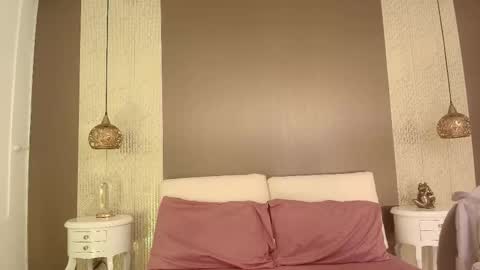 Snapshot of dannadoll69 chatting on December 15, 11:36 am Dannamunoz130 online show from December 15, 11:36 am