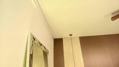 Snapshot of dannadoll69 chatting on December 18, 11:38 am Dannamunoz130 online show from December 18, 11:38 am