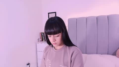 Snapshot of dannahyde chatting on July 6, 3:58 pm Insta DannaBlueX online show from July 6, 3:58 pm