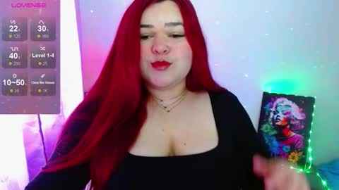 Snapshot of dannie_sofie chatting on January 7, 12:51 pm Maddisoon online show from January 7, 12:51 pm