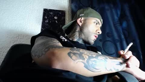 dante_d_angelo_ online show from January 15, 8:08 am