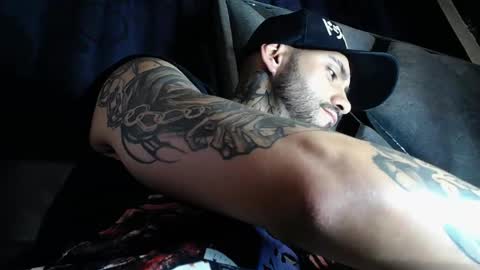 dante_d_angelo_ online show from April 9, 10:48 pm