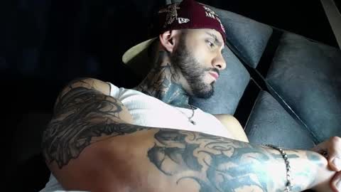 dante_d_angelo_ online show from April 14, 7:47 am