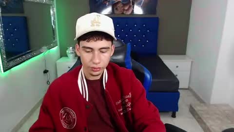 Snapshot of dante_tompson chatting on February 27, 12:13 pm Dante online show from February 27, 12:13 pm