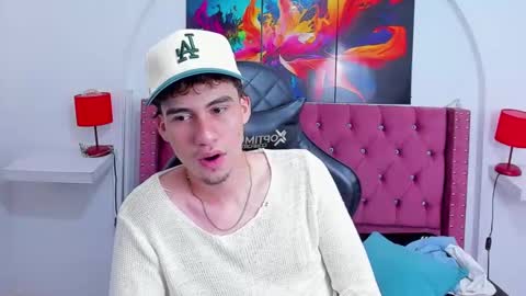 Snapshot of dante_tompson chatting on March 6, 12:41 pm Dante online show from March 6, 12:41 pm