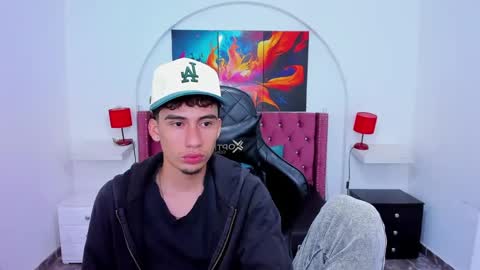 Snapshot of dante_tompson chatting on March 7, 12:23 pm Dante online show from March 7, 12:23 pm