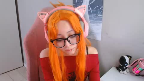 danyelleeyermann online show from May 6, 1:16 pm