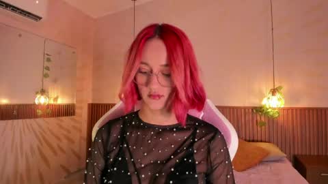 Daphne online show from April 13, 3:12 am