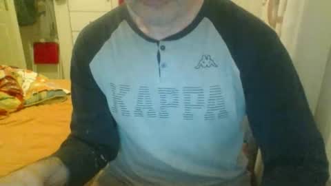darakis online show from May 4, 8:49 pm