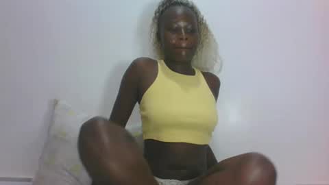 ESTHER online show from July 4, 5:24 am