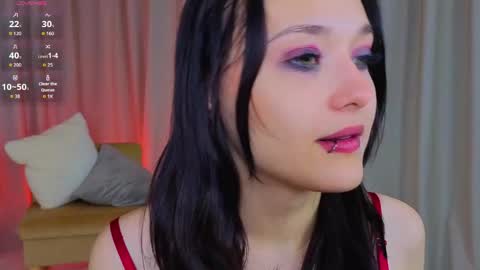 Darcy online show from June 3, 1:30 am