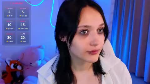 Darcy online show from June 20, 1:30 am