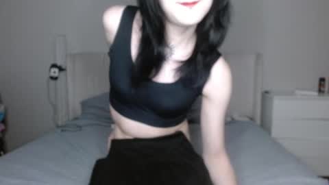 Alice Lee online show from May 19, 5:30 pm
