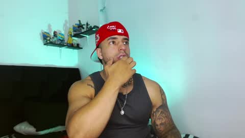 Darius Phoenix  online show from March 25, 8:37 pm