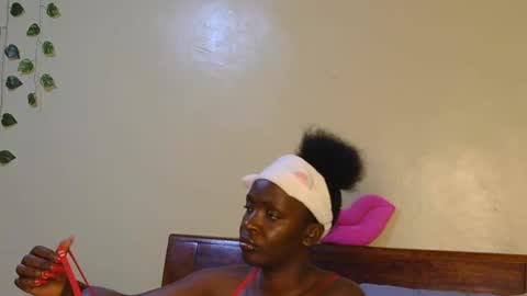 Snapshot of dark_candy3 chatting on June 13, 4:49 pm dark_candy3 online show from June 13, 4:49 pm
