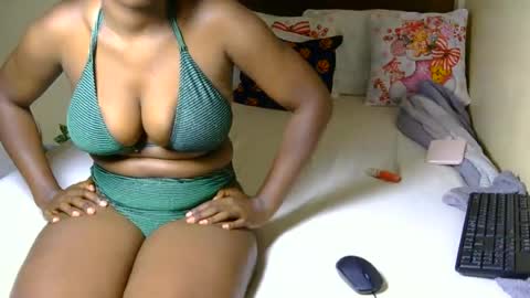 Snapshot of dark_candy3 chatting on June 28, 8:59 pm dark_candy3 online show from June 28, 8:59 pm