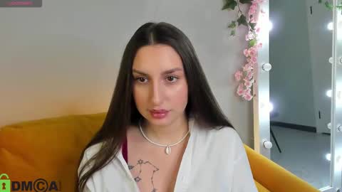 Snapshot of dark_jerry chatting on February 22, 4:02 am Celine online show from February 22, 4:02 am