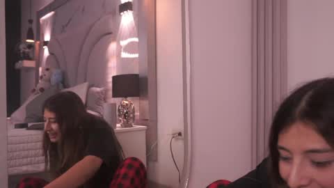 Angel Darcy  online show from March 31, 1:51 am