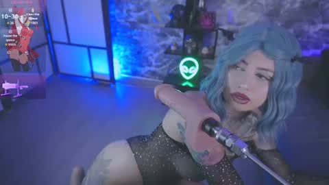 Snapshot of darkly_waxx chatting on July 28, 6:31 pm New account. Help me reach 100 thumbs up online show from July 28, 6:31 pm