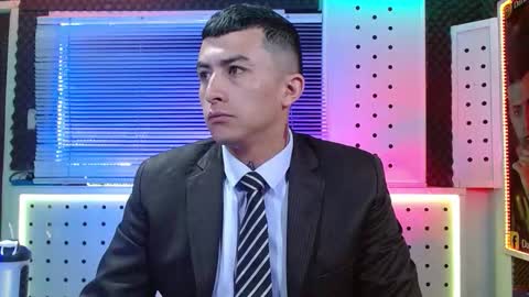 DARKO0717 online show from February 24, 10:46 am