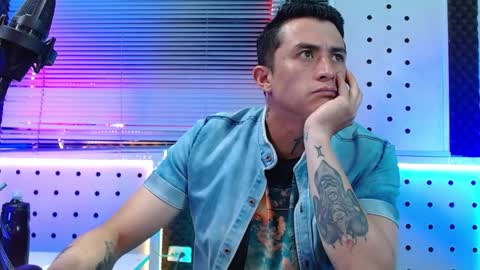 DARKO0717 online show from April 4, 4:15 pm