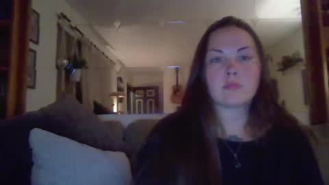 Daisy online show from June 27, 2:38 am