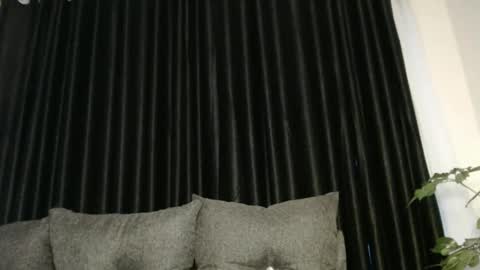 darktanqueen online show from March 21, 3:33 am