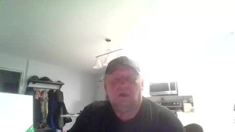 darlago online show from November 13, 1:04 am