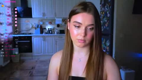 Darlina online show from June 9, 3:23 pm