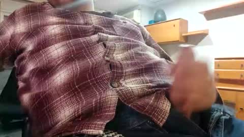 Snapshot of dart94 chatting on April 5, 1:14 am dart94 online show from April 5, 1:14 am