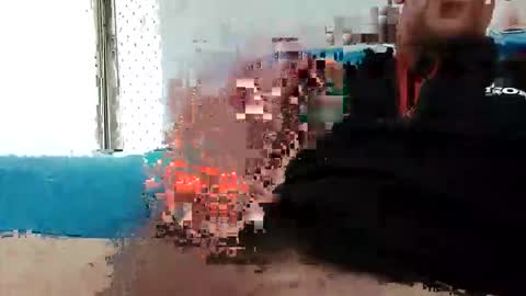 James online show from April 3, 2:09 am