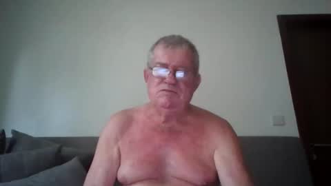 darwincock online show from June 9, 1:28 am