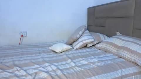 Isabella online show from March 11, 5:02 am