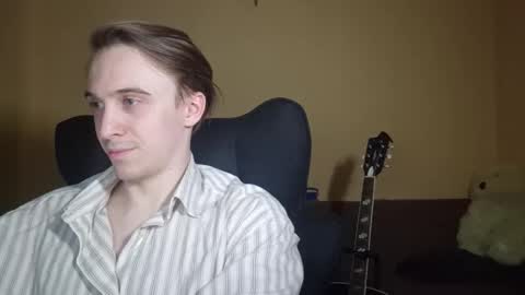 datalian online show from February 13, 10:50 pm