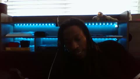 Snapshot of datthanglng chatting on March 16, 12:27 am datthanglng online show from March 16, 12:27 am