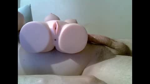 Snapshot of dave603343 chatting on February 21, 11:28 pm davebigcocknewhairy online show from February 21, 11:28 pm