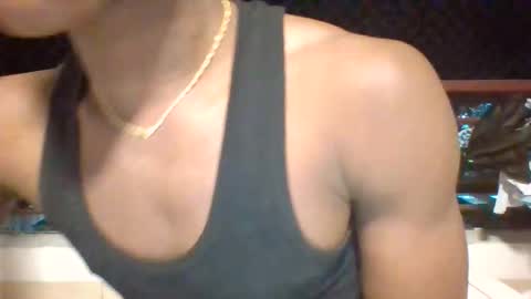 dave_blackcock831930 online show from May 15, 11:12 pm