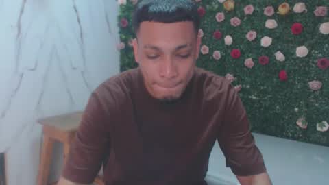 Snapshot of dave_skinnycum420 chatting on March 26, 2:11 pm dave online show from March 26, 2:11 pm