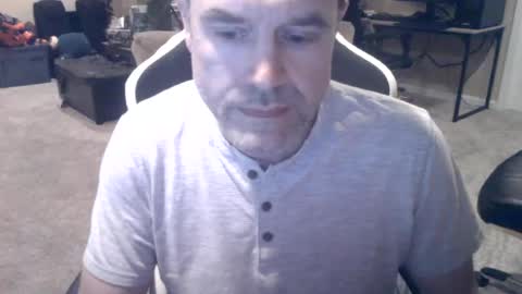 daved14u online show from June 21, 6:05 am