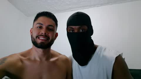 Dave y Salvatore online show from December 22, 12:18 am