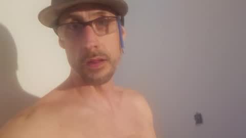 david1982yesyes online show from May 23, 12:38 am