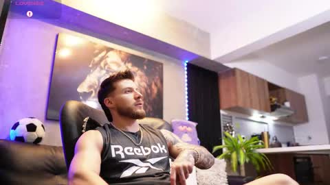 David Blakee online show from February 25, 5:39 am