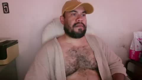 davinson_lopez35 online show from July 7, 8:46 pm