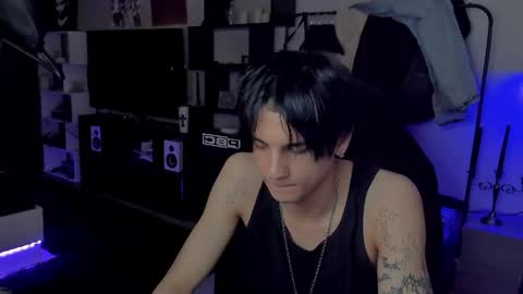 davis online show from June 3, 12:57 am