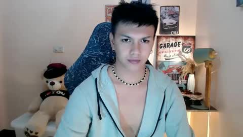 JC LOVER BOY online show from December 29, 7:11 pm